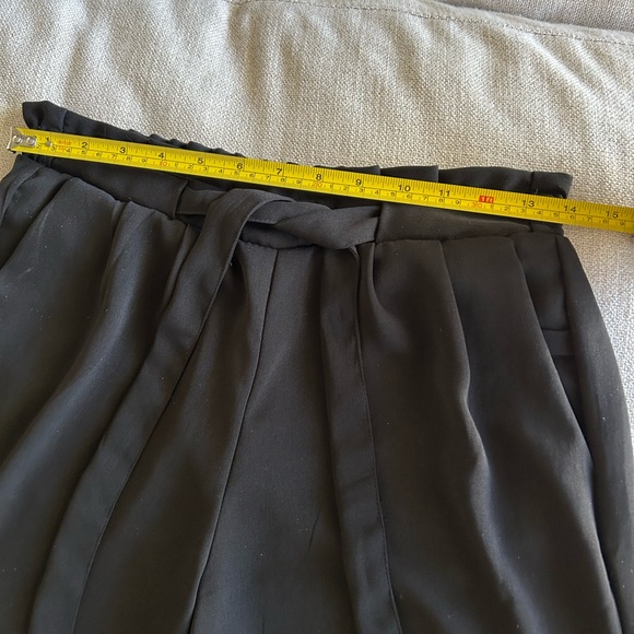 Elegant Women’s Junior’s Black Ankle Wide Leg Pants - Picture 8 of 12